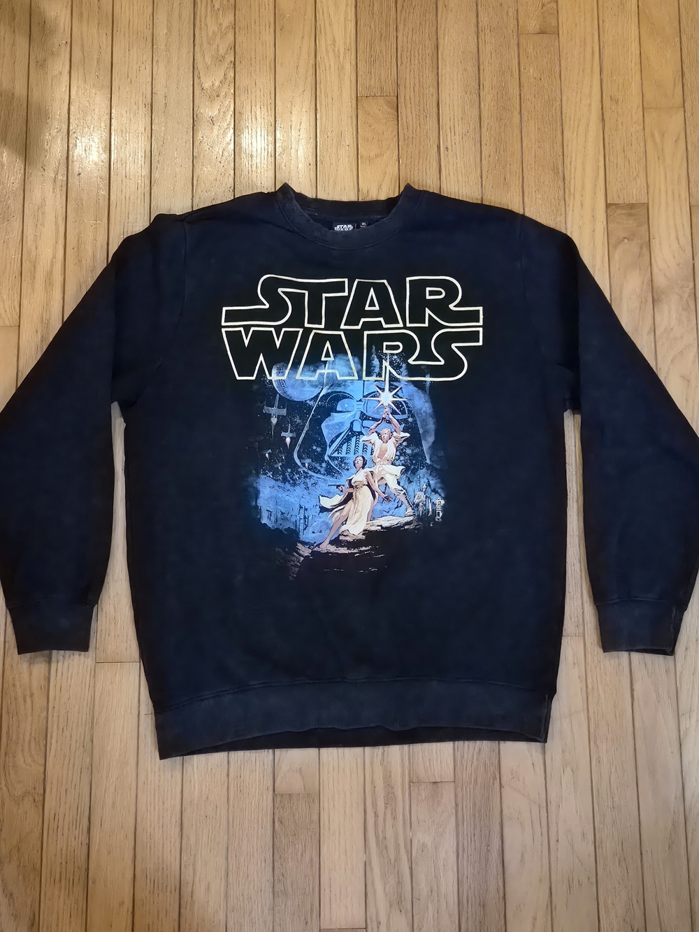 Star Wars Classic Movie Poster Graphic Sweatshirt Size XL Acid Wash Crewneck